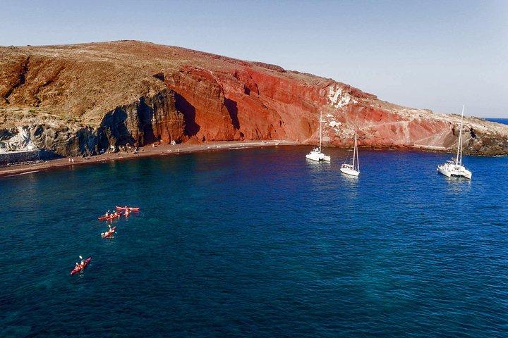 Santorini: Sunset Sea Kayak with Light Dinner with Pick-up Option