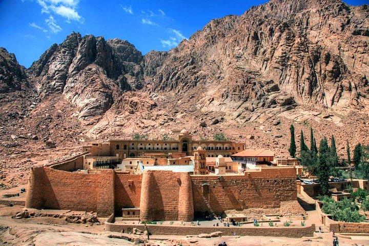 Overnight Tour to Moses Mountain and St. Catherine's Monastery from Cairo