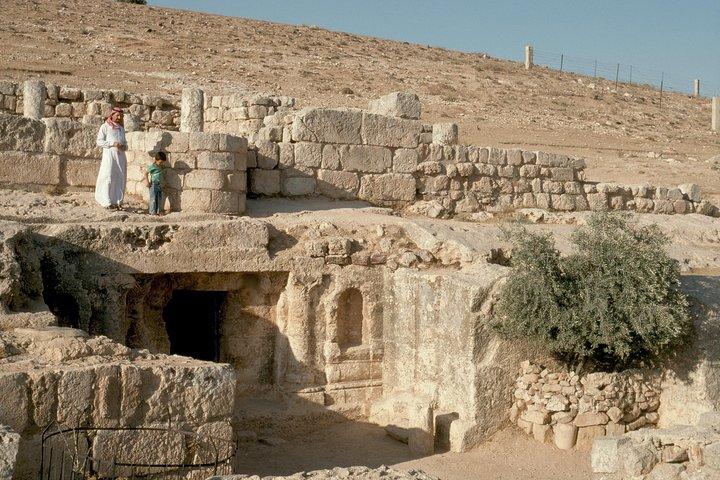 Cave of the Seven Sleepers and Amman Islamic Sites Tour