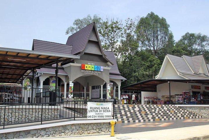 Full Day Malacca Tour from Kuala Lumpur