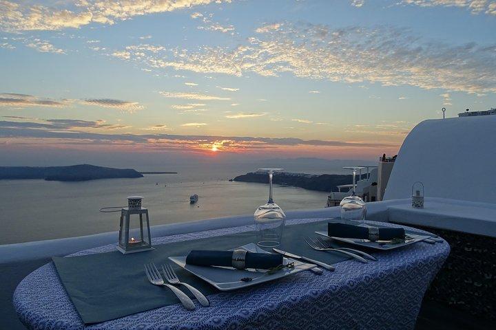 Caldera Sophia's Taratsaki Sunset Dinner