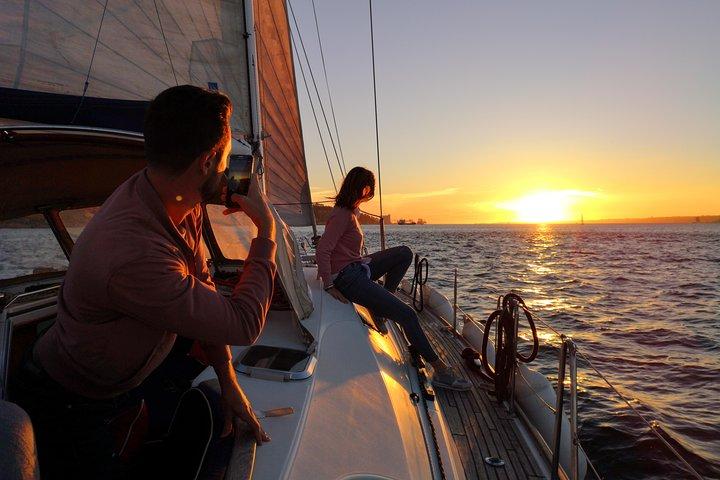 Lisbon Sunset Sailing Tour on Luxury Sailing Yacht with 2 Drinks