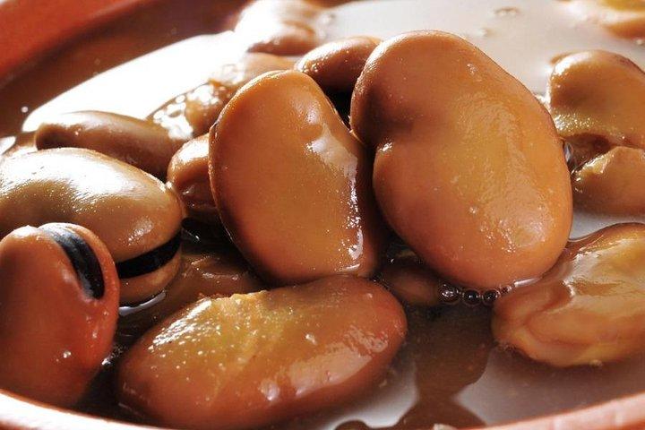 Kuwait City Traditional Local Food Tour by Kuwaiti Guide