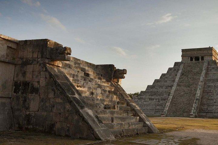 Wonderful Tour to Chichen, 2 Cenotes & Valladolid from Cancun