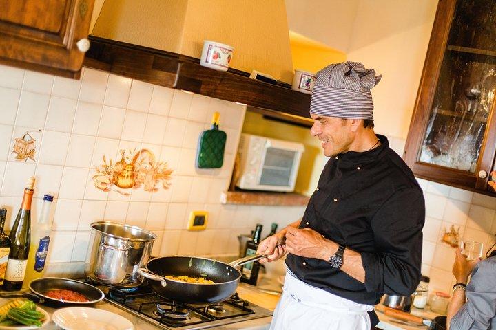 Exclusive Cooking Lessons in Tuscany with a Professional Chef