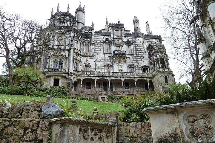 Full-Day Private Sintra Tour with Wine Tasting and Pena Palace