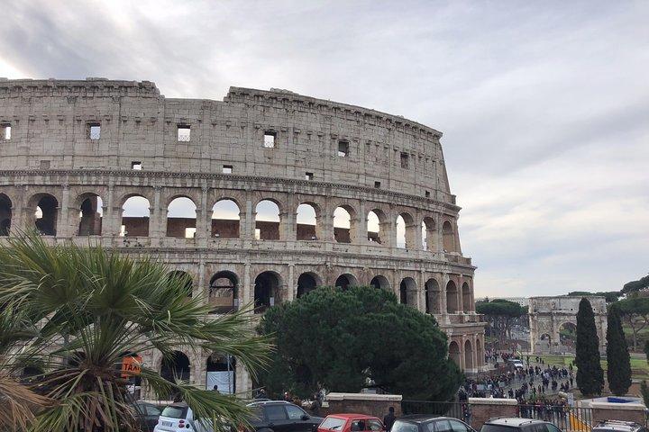 Exclusive Golf Cart tour of Rome (3hrs)