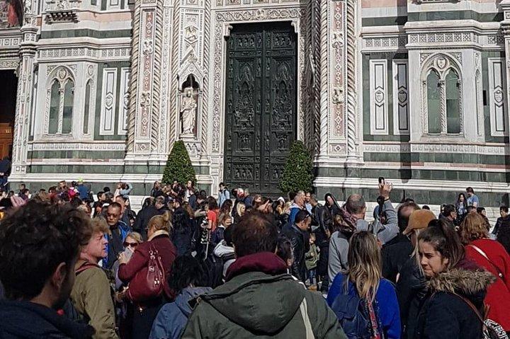 PrivateTransfer fromRome to Florence:Luxury Mercedes Door to Door