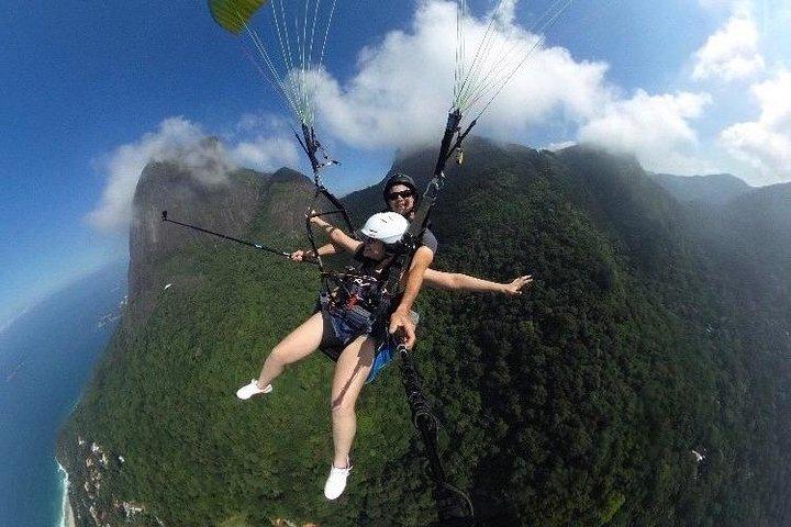 Paragliding in Rio de Janeiro