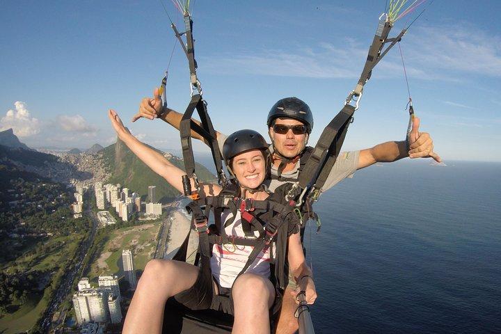Paragliding in Rio de Janeiro