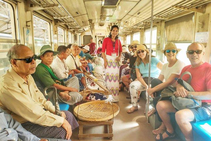 Private Yangon Tour: Circular Train, Walking & Local Food Tasting