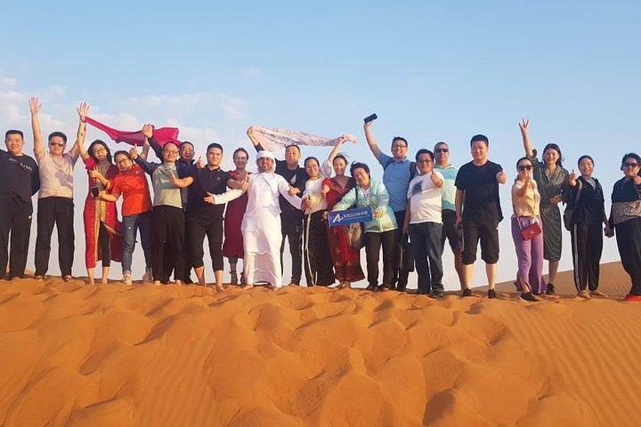 Dubai Desert Safari - Land Cruiser Pickup/Drop off