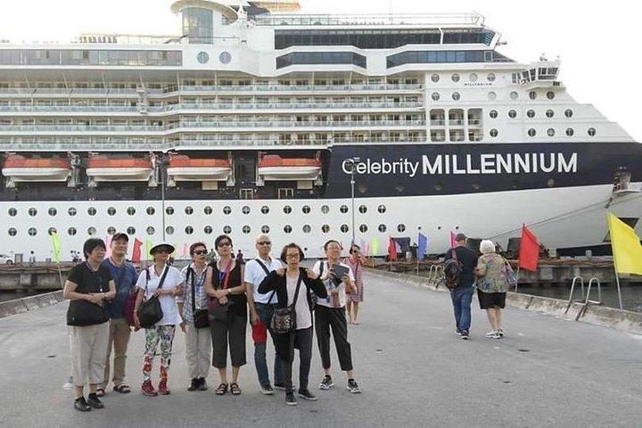 Shore Excursion: Hue City,Royal King Tomb,Perfume River:CHAN MAY or TIEN SA Port