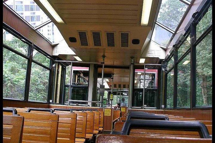 Hong Kong Tour, Victoria Harbour Dinner Cruise & TurboJet Transfers from Macau