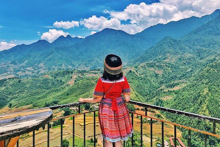 Private transfer between Hanoi and Sapa