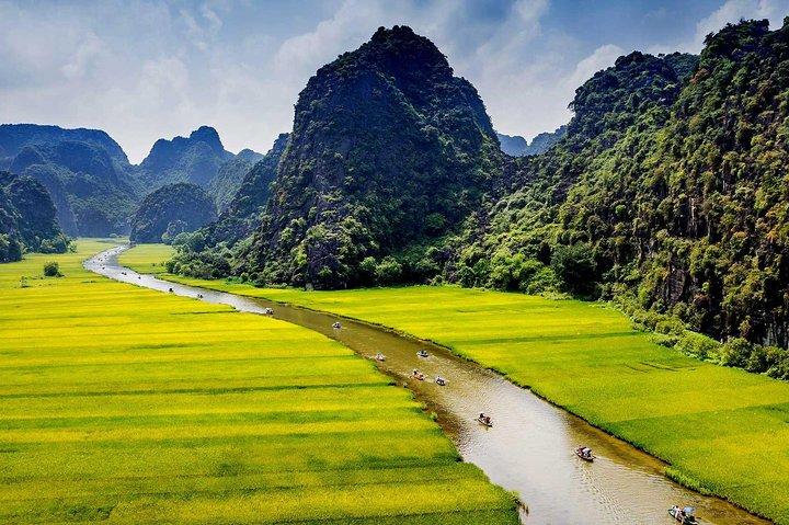 Private transfer between Hanoi - Ninh Binh one way trip