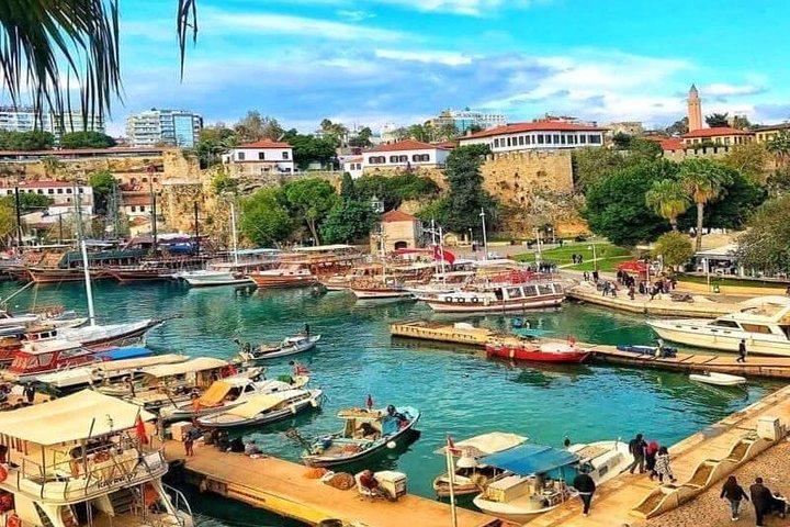 Antalya City Tour with Old Town (Kaleiçi) & Düden Waterfalls