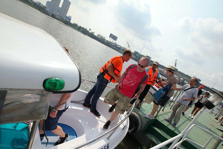 Luxury Speedboat 2 Ways from Ho Chi Minh city to Cu Chi Tunnels