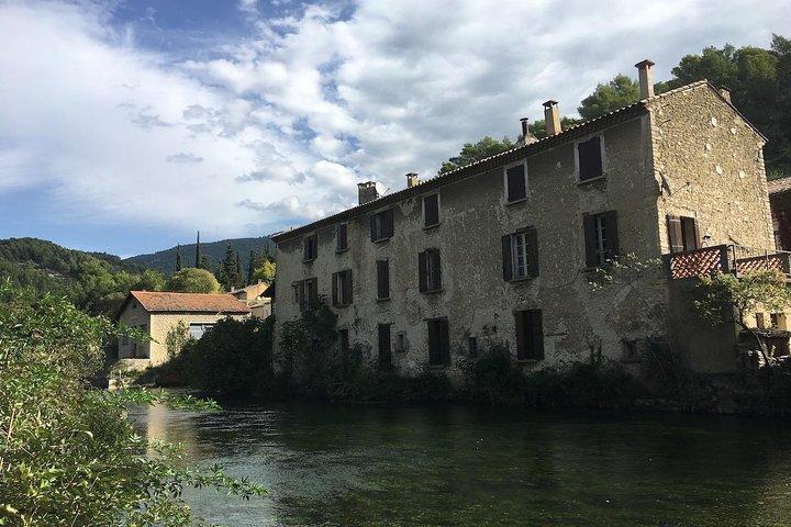 Picturesque Luberon - From MARSEILLE