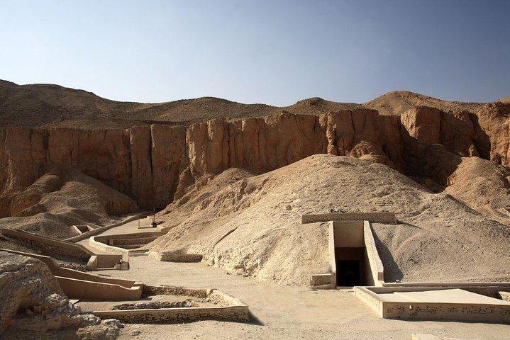 Luxor West Bank Tour – Valley of the Kings & Hatshepsut Temple