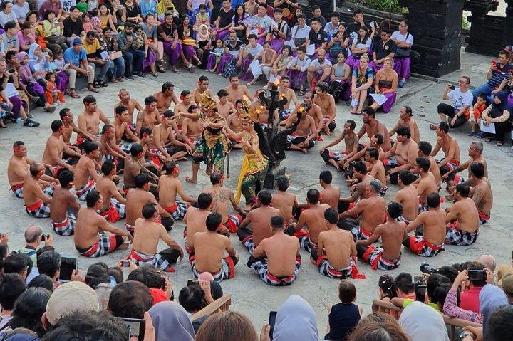 Incredible Uluwatu Temple Sunset & Kecak Fire Dance