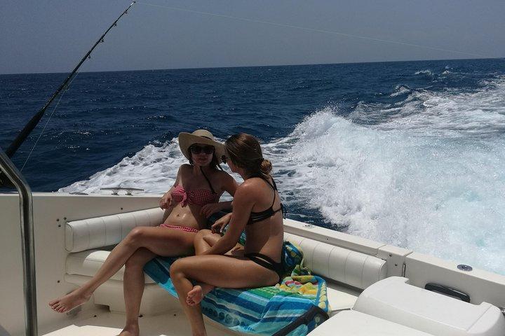 Cancun Boat Tour to Isla Mujeres on Luxury Yacht with Chef -SR55C