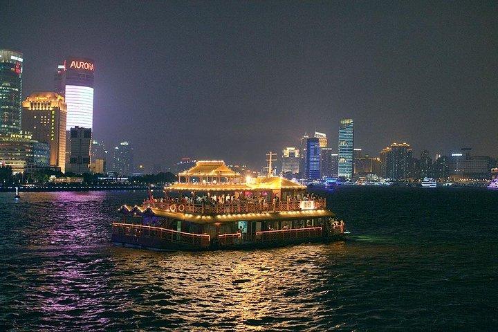 Shanghai Private Night Tour with Huangpu River Cruise, the Bund and Xintiandi