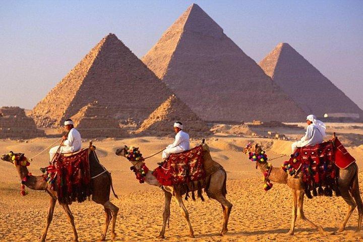 Tour To Giza Pyramids And Egyptian Museum