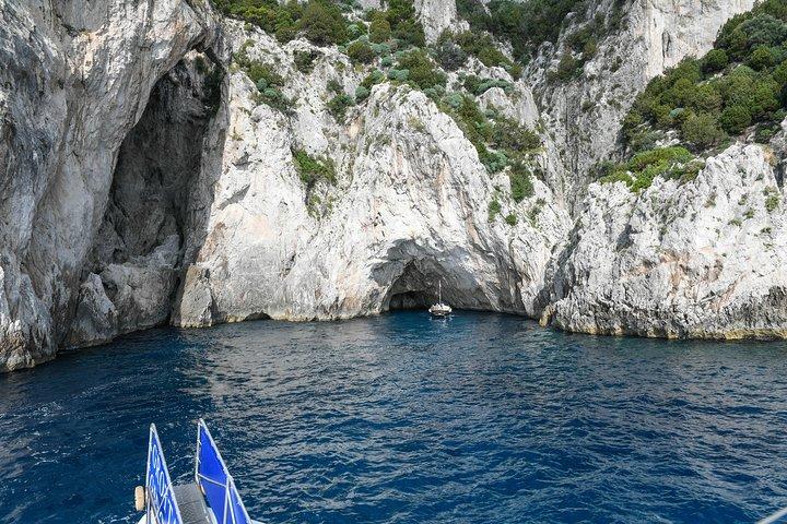 Capri One Day: Visit the Island by Sea and Land with Blue Grotto