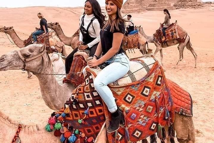 Explore Egypt 8 Days Include Bob Marley Guesthouse Accommodation.