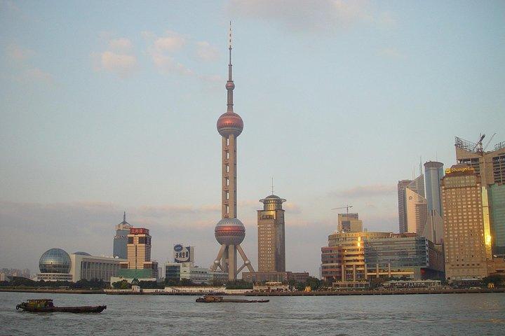 Oriental Pearl Tower Ticket Booking - With Buffet Option