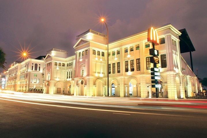 Night Cycling Tour in Colombo City