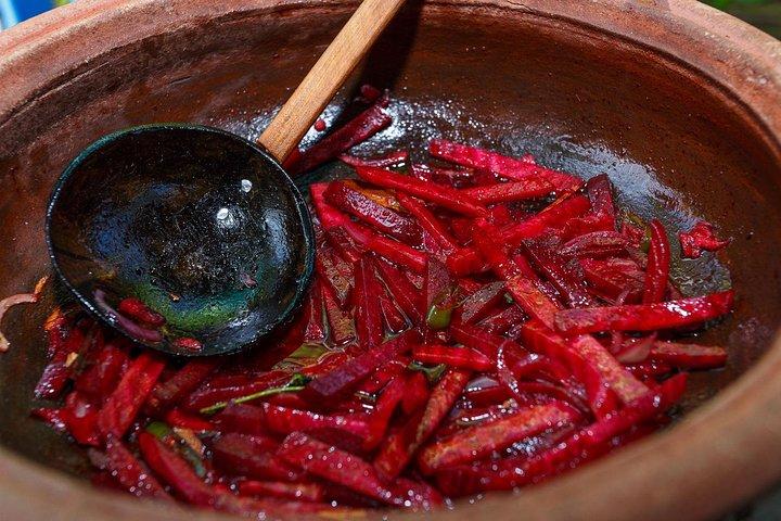 Private Authentic Sri Lankan Cooking Class with a Grandmother in Colombo