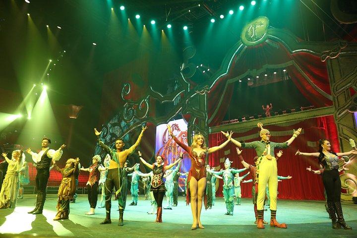 Evening Tour of Guangzhou Chimelong International Circus