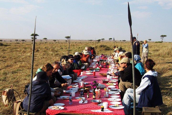 Classic Kenya Blissful Adventour