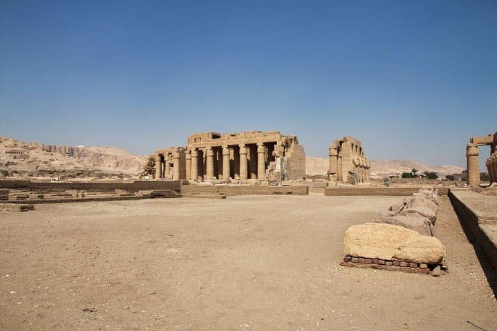Ramesseum Temple and Carter House in Luxor