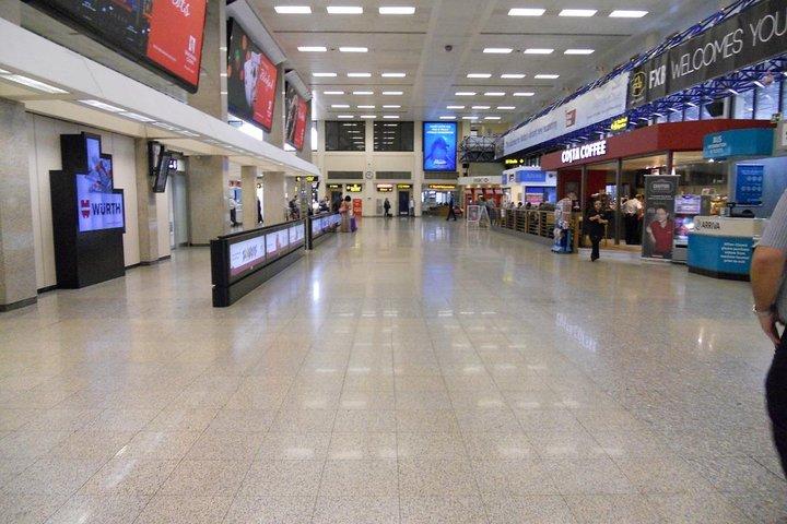 Private Malta Airport Cab to Sliema/St Julians/Gzira or Valletta