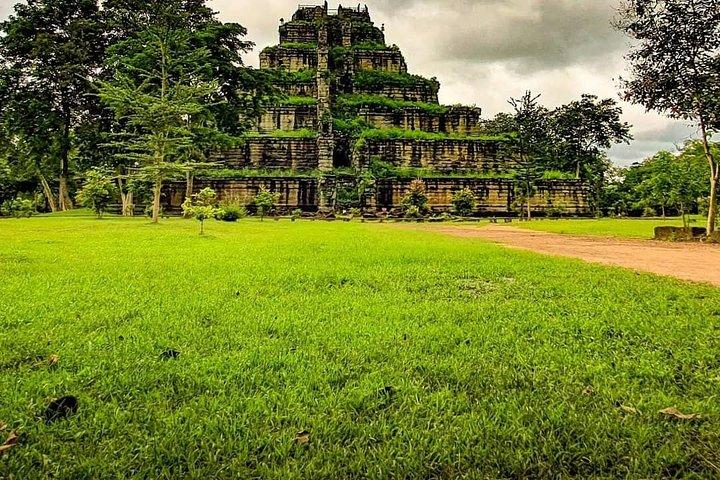 Koh Ker & Beng Mealea Full-Day Join-in Tour