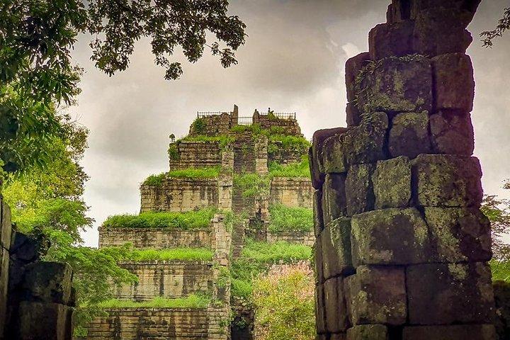 Koh Ker & Beng Mealea Full-Day Join-in Tour