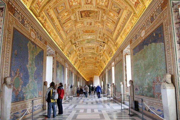 Vatican City & Sistine Chapel Skip-The-Line Tour (Small Group)