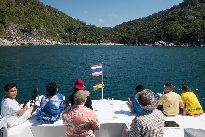 New Power catamaran for Phang Nga and Phi Phi island excursions