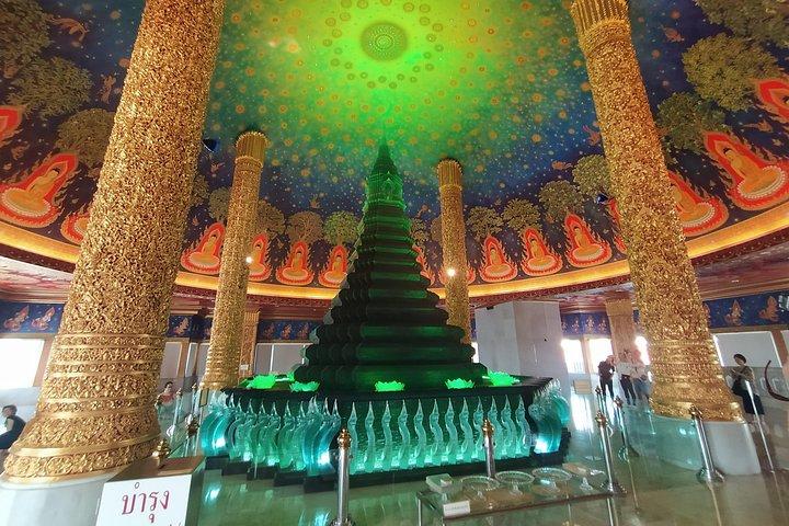 Private Tour : 5 hours Long Tail Boat Tour : Hidden Gems of Bangkok Locals way