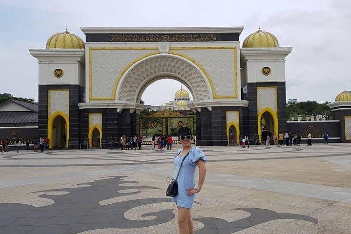 Top Most 23 Attractions Full Day Kuala Lumpur City Tour