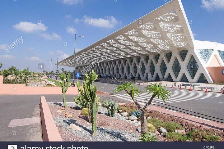 shuttle from Marrakech airport to Marrakech city center