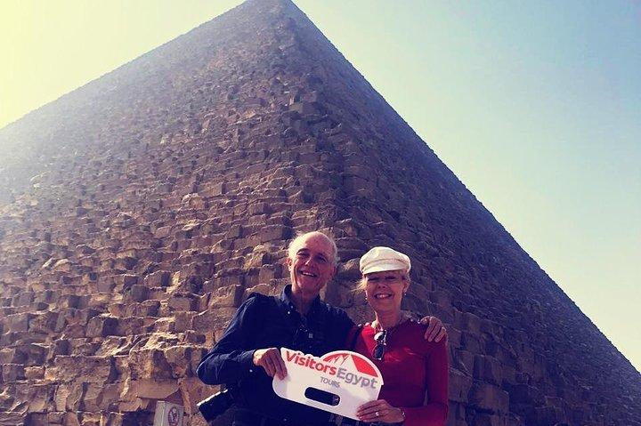 Day Trip at The Great Pyramids, Sakkara And Memphis