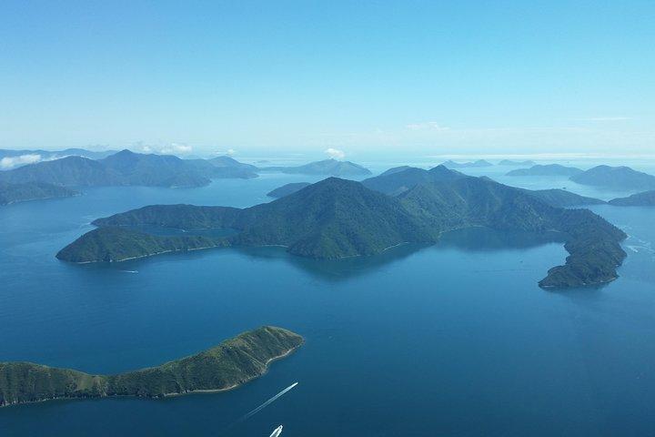 Flight Experience our Water and Wilderness Scenic Tour