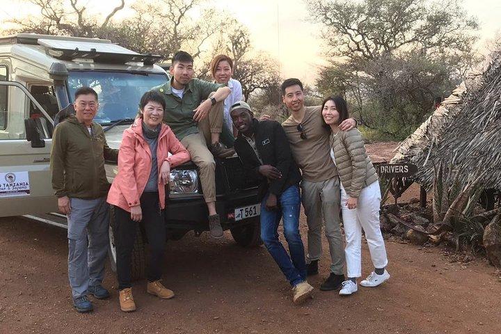 5 days into the heart of serengeti (serengeti, ngorongoro, lake manyara)
