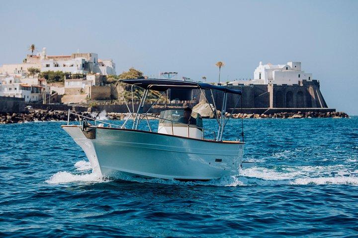 Boat tour of the island of Ischia with goiter 7.50 meters