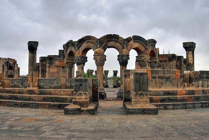 Day trip to: Echmiadzin Cathedral and Zvartnots Temple