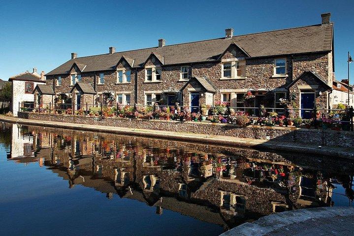 Cardiff: Welsh Castles, Mountains & Steam Railway Day Tour